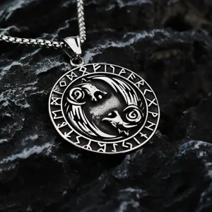 Vintage Viking διπλό κολιέ μενταγιόν λύκου με ρούνες ανδρικά μεταλλικά κοσμήματα λεπτομέρεια