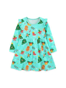 Grazioso abito natalizio a maniche lunghe da bambina verde menta con stampe festive.