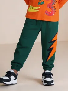 Autumn boys casual sweatpants with bold lightning print, comfortable knitted cotton cuffed pants.