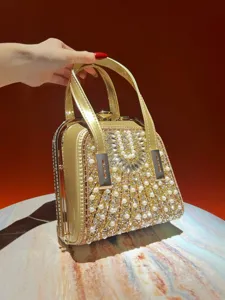 Luxury gold rhinestone evening bag for women, elegant pearl embellished handbag for party wedding.