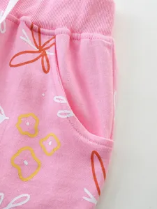 Rosa Mädchen Shorts Sommer Freizeit Sportbekleidung mit süßem Blumenmuster Kordelzug Hauptansicht
