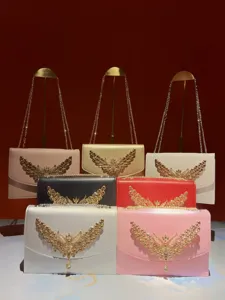 Luxuriöse Strass geflügelte Kette Umhängetasche elegante Abend Party Umhängetasche