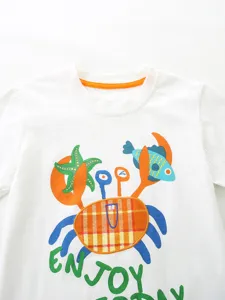 Boys white short sleeve t-shirt with cute cartoon crab print, casual summer children top.