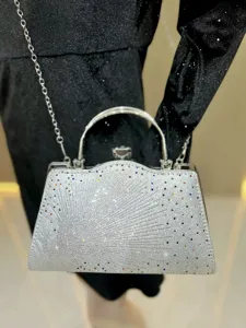Elegante zilveren strass avondtas handtas met metalen handvat en kettingriem voor dames.
