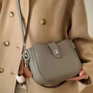 2025 Winter New High-End Texture Women's Shoulder Crossbody Bag Korean Simple Commuter Bag