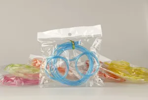 Details zu DIY Neuheit Brille Trinkhalme in mehreren Farben für lustige Partyaktivitäten.
