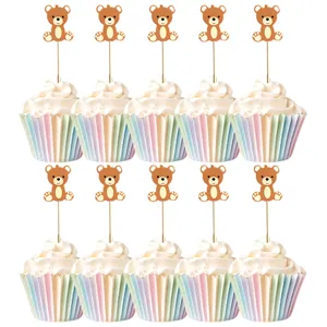 Gedetailleerd overzicht van schattige beren cupcake topper, ideaal voor verjaardagsfeest.