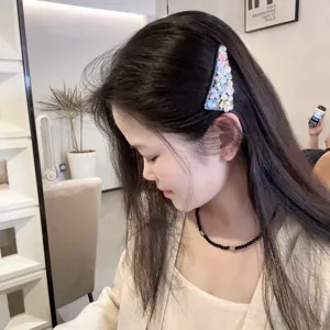 Koreanische bunte Kristall Dreieck Haarklammer glänzende Strass Seitenhaarspange Damen
