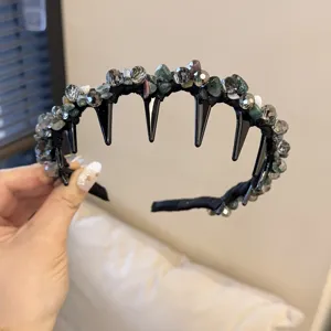 Detailed view of handmade crystal stone hair hoop with multi teeth, elegant sparkly hair accessory.