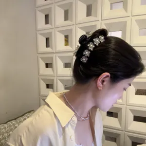 Koreanische süße Blumen Haarklammer große modische Haarspange für Damen Hochsteckfrisur.
