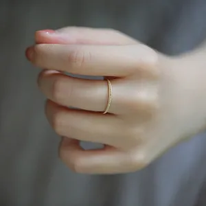 Μινιμαλιστικό δαχτυλίδι από ασήμι 14K επιχρυσωμένο με χάντρες για γυναίκες