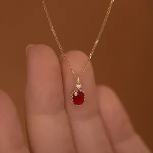 Zarter S925 Silber vergoldeter Rubin Anhänger Halskette, Vintage Kette Schmuck.