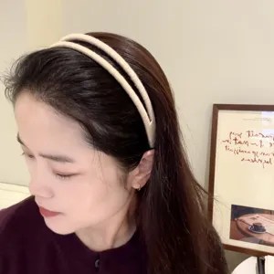 Minimalistisches doppeltes Stoff Haarband beiges Haarreif Retro Haaraccessoire fur Damen Alltag