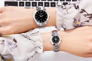 Silver stainless steel couple quartz watch with black dial luminous fashion student wristwatch