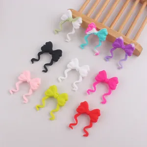 Kleurrijke siliconen strik DIY kralen bedels voor sieraden maken en kraal pennen accessoires.