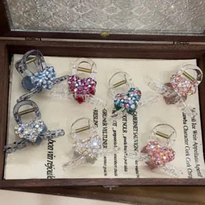 Crystal heart hair claw clips set, clear resin shark clips with sparkling rhinestones.