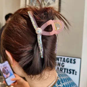 Pince a cheveux rose strass perle style coreen, grand clip requin tendance pour coiffure fille