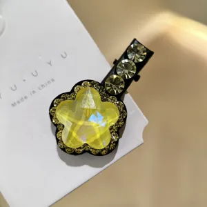 Jolie pince à cheveux étoile en cristal jaune, élégante pince bec de canard en strass pour femmes.