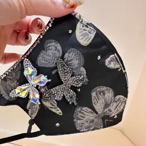 Black fashion crystal rhinestone butterfly mask, luxury sparkling decorative dustproof face mask.