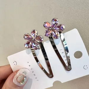 Pince à cheveux BB en cristal étincelant, pince latérale en métal tendance pour femmes au quotidien.