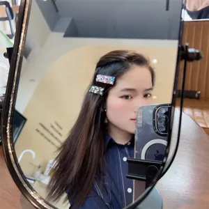 Korean style στρασς κλιπ μαλλιών για γυναίκες, μοντέρνα λαμπερά κρυστάλλινα αξεσουάρ.