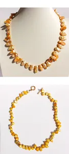 Collier de perles baroques naturelles fait main avec fermoir OT, bijoux vintage élégants.