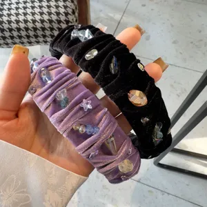 Diadema de terciopelo hecha a mano con diamantes de imitacion de cristal de lujo