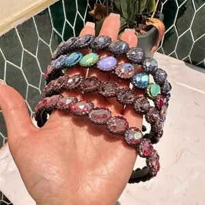 Cerchietto barocco in strass di cristallo per donna, accessorio per capelli lucido.