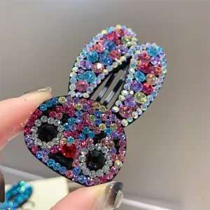 Bonita pinza de pelo de conejo con diamantes de imitación brillantes accesorios