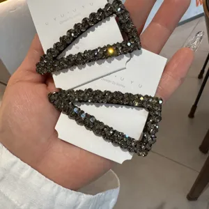Koreanische geometrische Strass Haarspangen für Damen glänzende Kristall Seitenhaar Styling