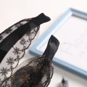 Black lace embroidered wide headband detail, elegant hair hoop for daily fashion accessories.