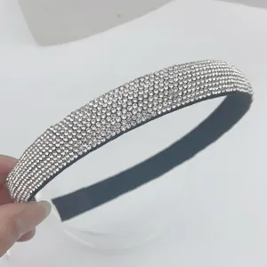 Sparkling rhinestone headband for women, full crystal hair hoop for daily wear and parties.