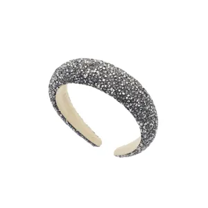 Sparkling crystal padded headband, luxury baroque style rhinestone hair accessory for women.