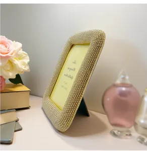 Resin pearl photo frame detail, luxury gold desktop picture display home decor ornament