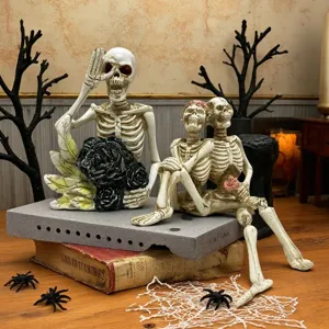 Halloween Resin Skeleton Figurine Gothic Couple Kissing Statue Desktop Showcase Party Decoration Prop Spooky Home Decor Ornament