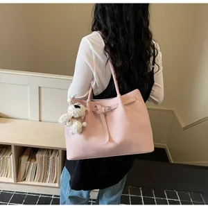 Bolso tote rosa minimalista para mujer, bolso de hombro grande con tierno oso de peluche.