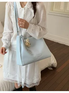 Korean style large capacity solid color shoulder tote bag casual minimalist fashion handbag for women.