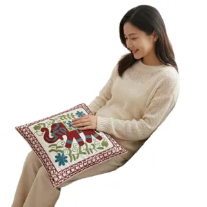 Housse de coussin décorative en coton avec broderie d'éléphant style thaïlandais d'Asie