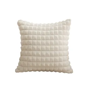 Cremefarbener Plüsch Kissen, Waffelmuster Deko Kissen für Sofa und Bett, gemütlich.