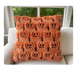Housse de coussin motif citrouille Halloween, coussin décoratif orange en peluche 3D.