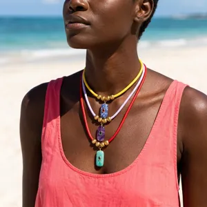 Retro collana con ciondolo in pietra naturale multistrato corda colorata perline