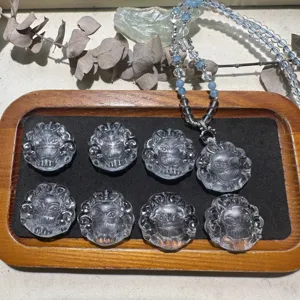 Exquisite crystal carving detail, clear and transparent dual-sided pendant for DIY jewelry.