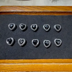 Silver plated heart jewelry accessories with black stone and hole, DIY charms, 10 pcs set