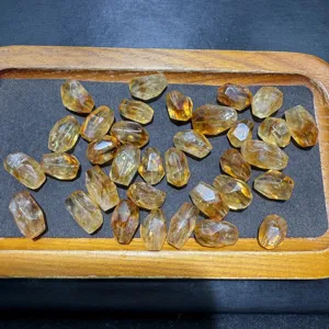 Quarzo giallo naturale a doppia terminazione perline caramelle irregolari fai da te vista