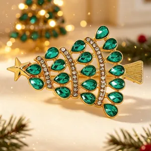 Christmas tree rhinestone brooch green crystal gold tone holiday fashion jewelry accessory