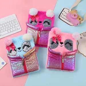 Simpatico quaderno in peluche con design a giacca, diario morbido e soffice per bambini e studenti.