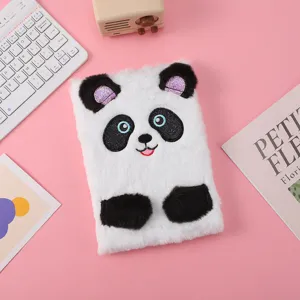 Simpatico taccuino di peluche panda per bambini, morbido diario per la scrittura quotidiana.