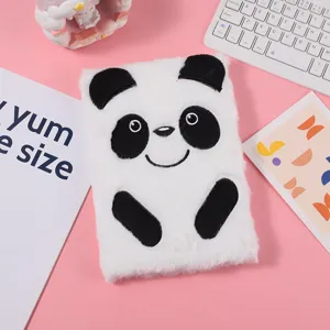 Simpatico taccuino di peluche panda per bambini, diario morbido e soffice per scrittura quotidiana.