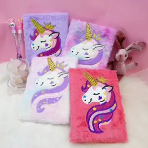 Set di quaderni unicorno soffice per bambini, diario in peluche morbido con ricamo di corona.