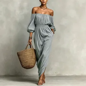 Detailansicht Damen schulterfreies gesmoktes Maxikleid Langarm Urlaubsstil Freizeitkleidung